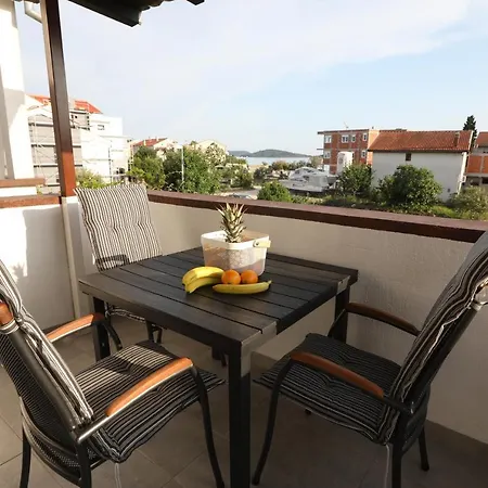 Sonja Apartment *